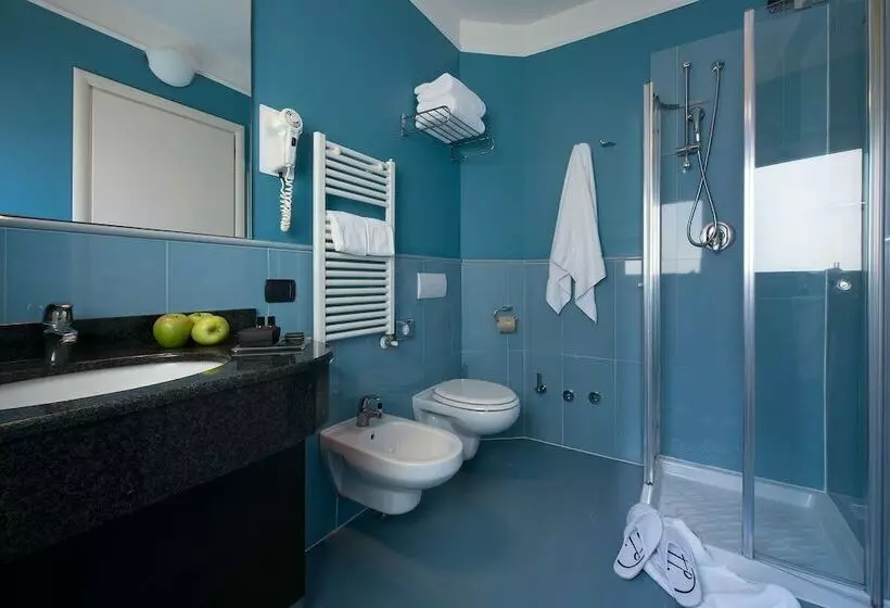 اتاق استاندارد, Cdh Hotel La Spezia