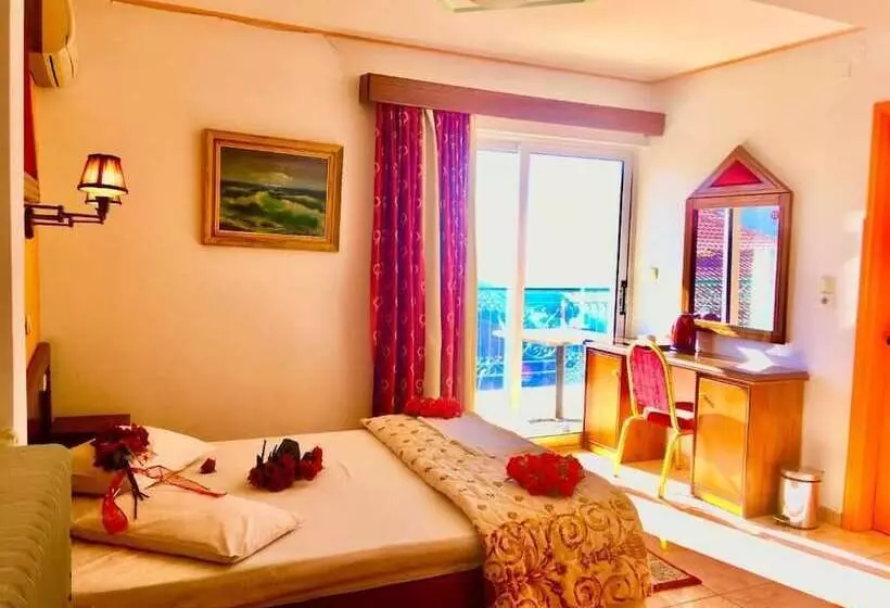 Standard Yhden Hengen Huone, Delphi Aiolos Center Hotel Panoramic View&yoga Harmony Hotel&rooms