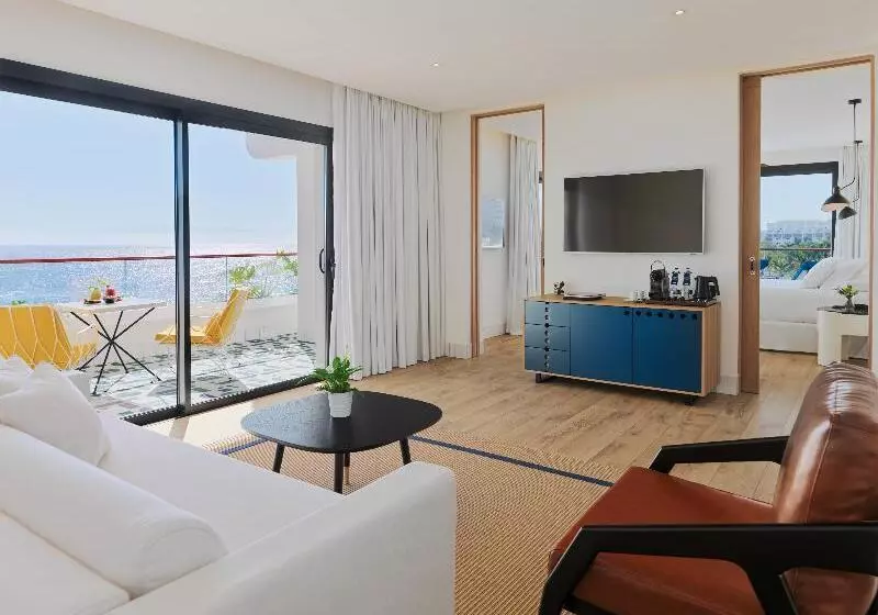 一ベッドルームエクゼクティブアパートメント, Franklin Apartments