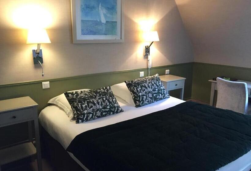 スタンダードトリプルルーム, Ajoncs D Or