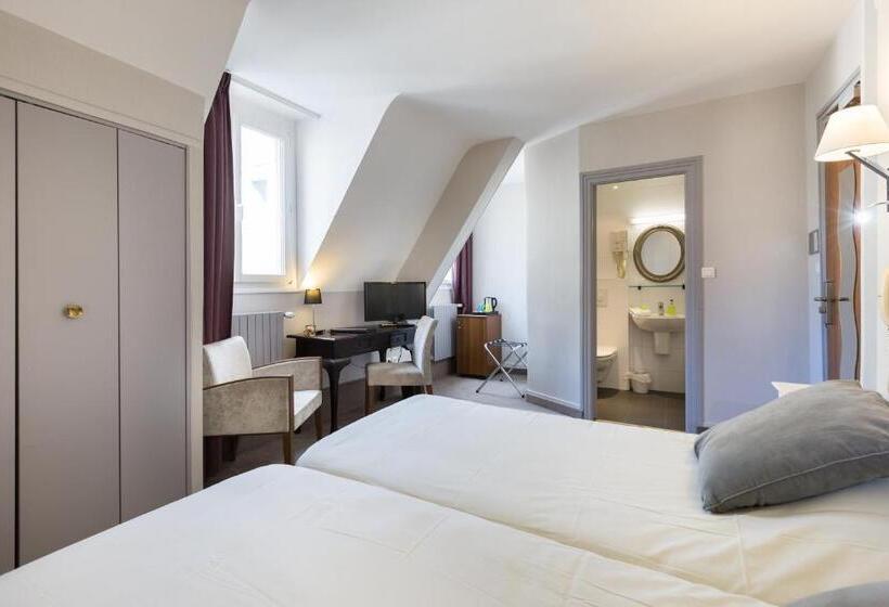 コンフォートルーム, Ajoncs D Or