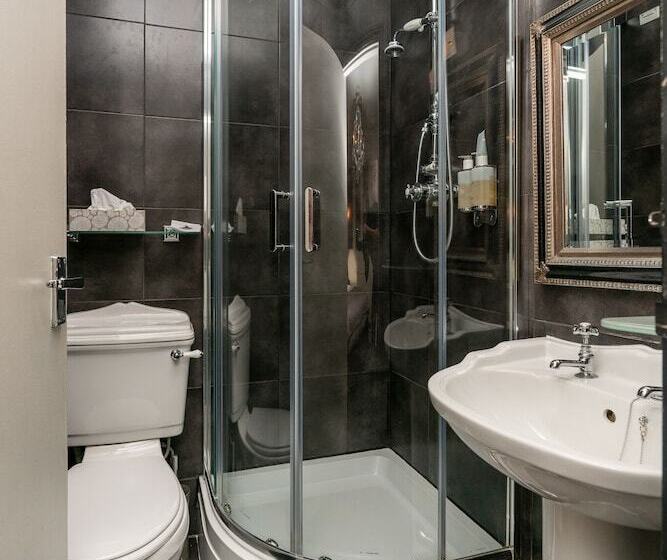 Номер Superior, Blanch House