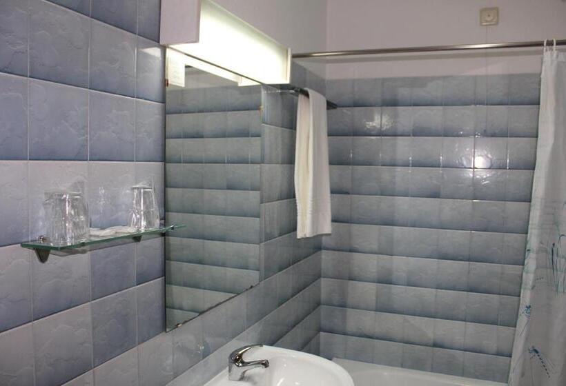 スタンダードルーム, Bom Sucesso