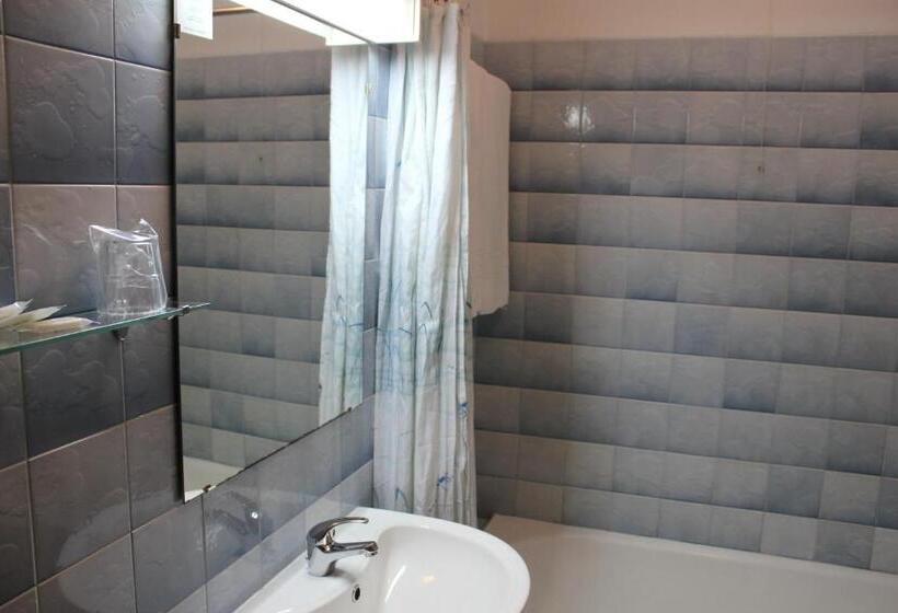 スタンダードルーム, Bom Sucesso