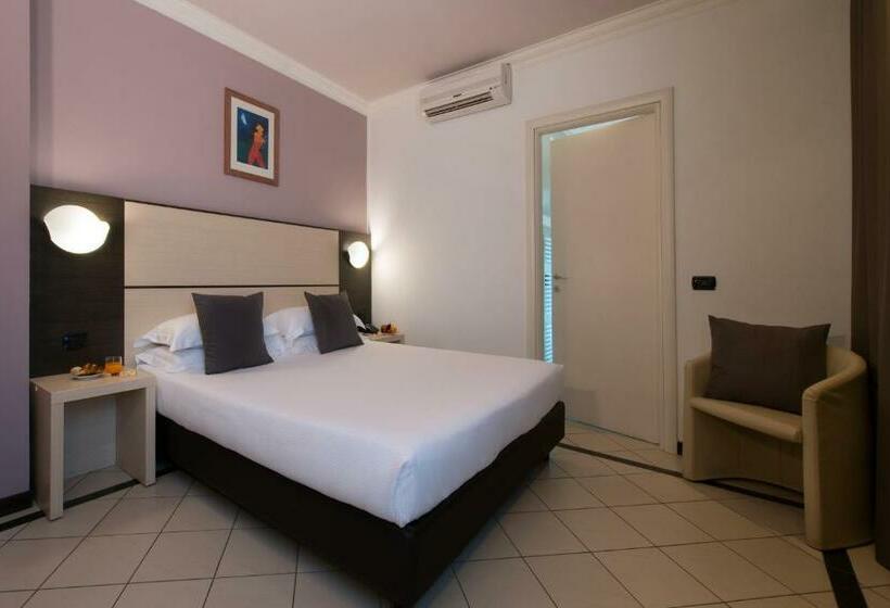اتاق استاندارد, Cdh Hotel La Spezia
