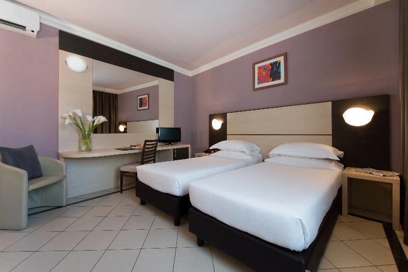 اتاق استاندارد, Cdh Hotel La Spezia