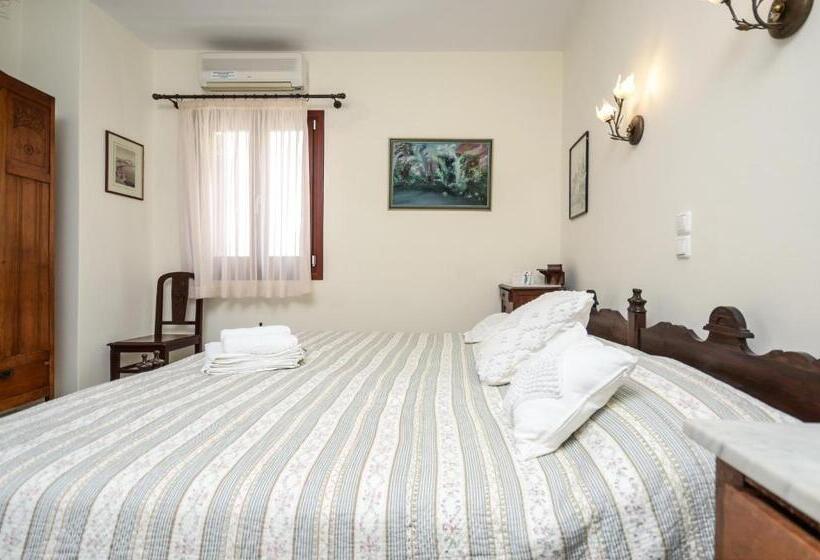 غرفة قياسية, Chateau Zevgoli