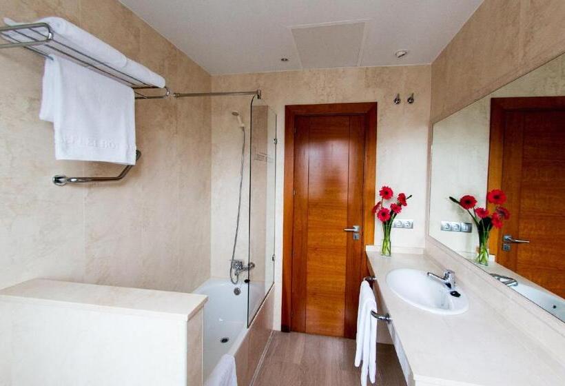 标准间, Leflet Valme