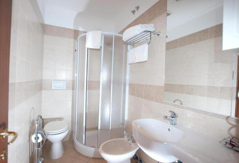 חדר סטנדרט, New Morpheus Rooms