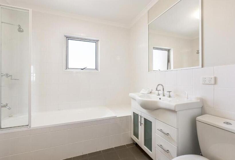 شقة غرفتين, Quest Wollongong