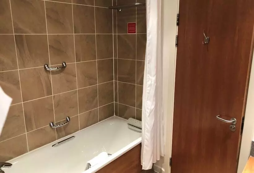 Habitació Executiva, Ramada Plaza Wrexham