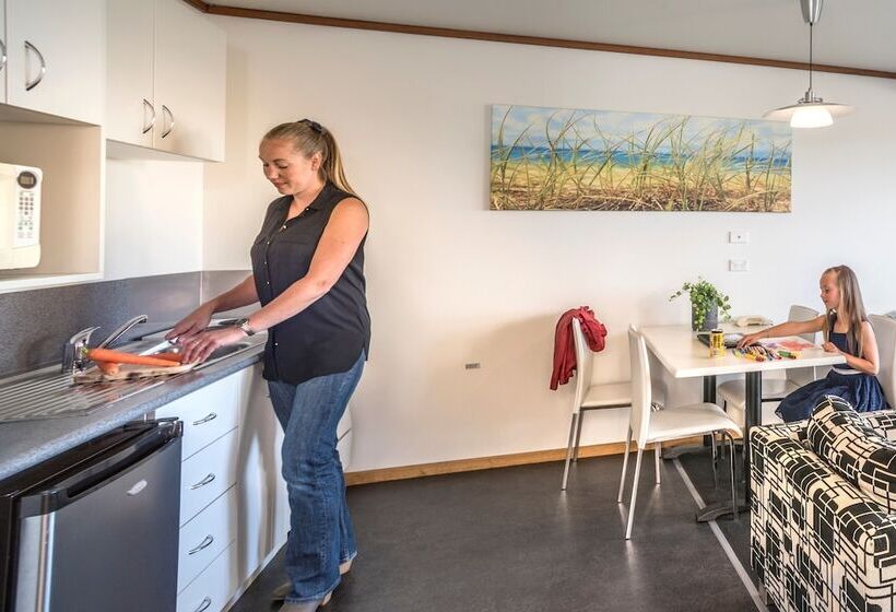 דירת 2 חדרים נוף לים, Stanley Seaview Inn