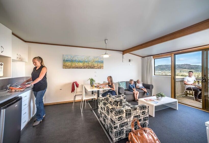 דירת 2 חדרים נוף לים, Stanley Seaview Inn