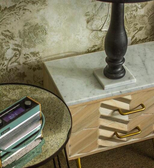 חדר דחוקס עם מיטת קינג, The King's Arms