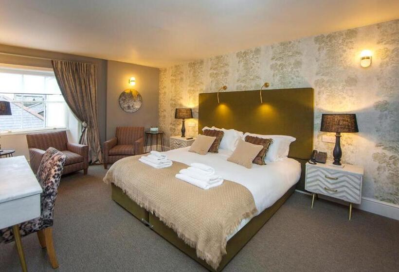 غرفة ديلوكس سرير كينج, The King's Arms