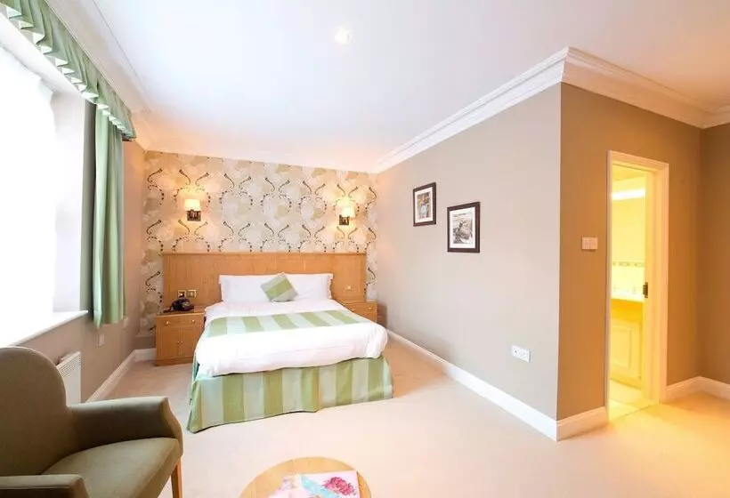 Classic-huone, Whittlebury Hall And Spa