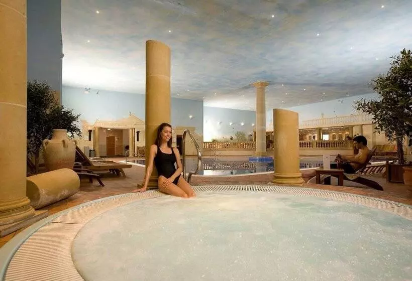 Club-huone, Whittlebury Hall And Spa