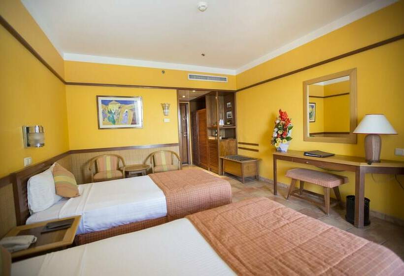 اتاق سوپریور با چشم‌انداز دریا, Lido Sharm Hotel Naama Bay