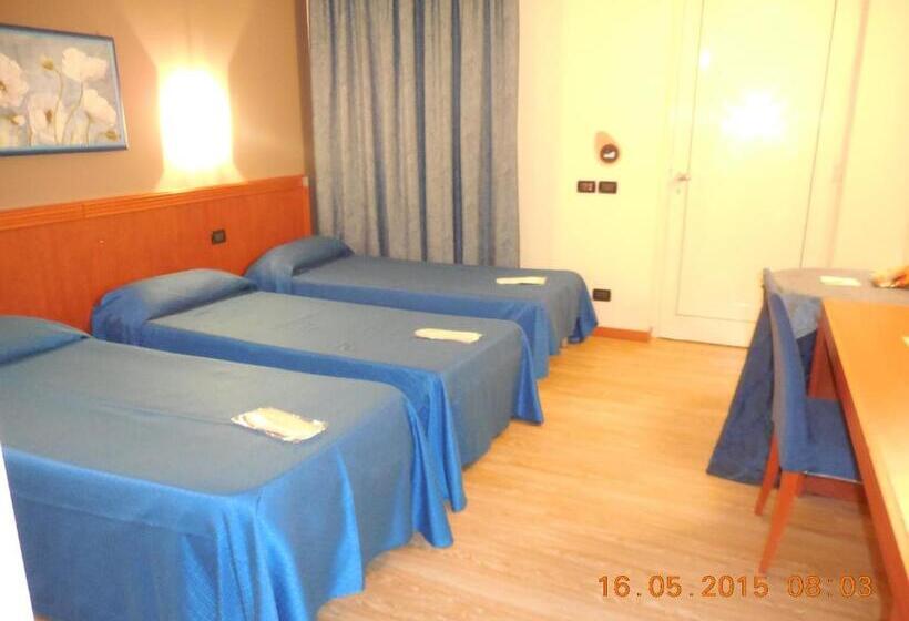 Трехместный Номер Классика, Motel Fiore