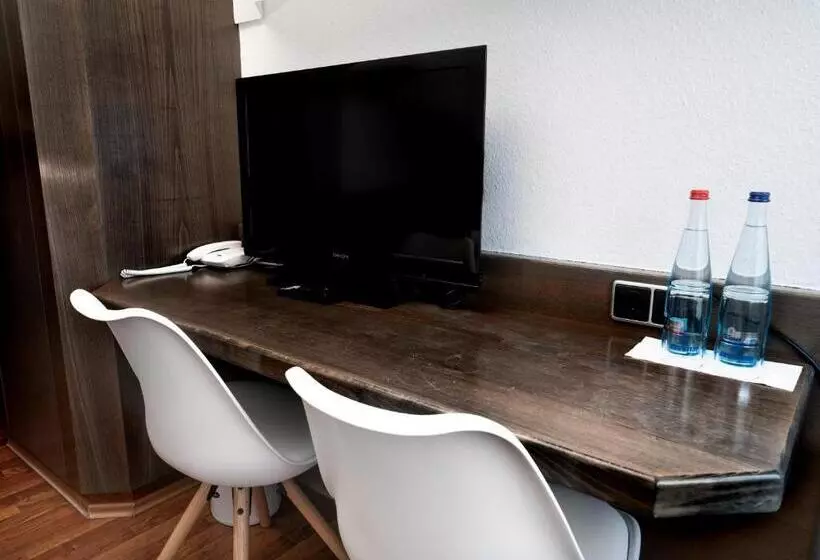 スタンダードシングルルーム, Stadthotel Heilbronn