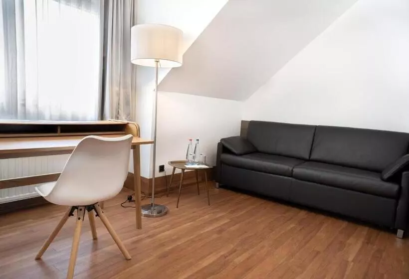 コンフォートトリプルルーム, Stadthotel Heilbronn