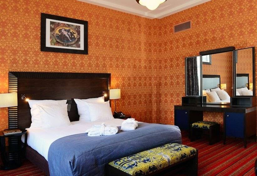 Номер Superior, Grand Hotel Amrâth Amsterdam