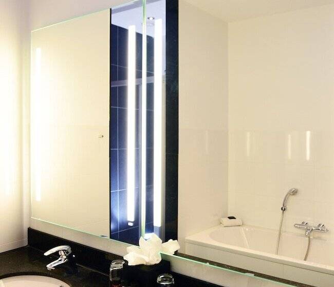 اتاق استاندارد یک نفره, Grand Hotel Amrâth Amsterdam