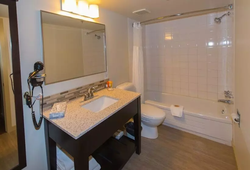 سوییت, Capital Suites Yellowknife