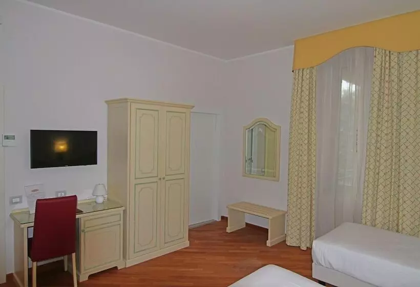Klassisches Zimmer, Centrale