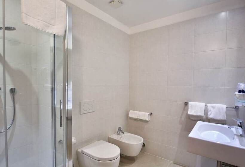 غرفة ديلوكس, Centrale