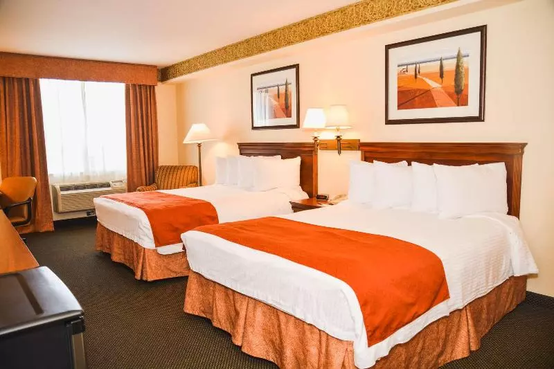 اتاق پرمیوم, Country Inn & Suites By Radisson, London South, On