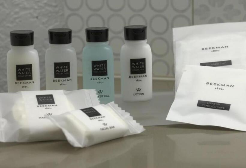 غرفة قياسية سرير كينج, Country Inn & Suites By Radisson, London South, On