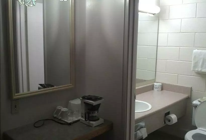 اتاق استاندارد با 2 تخت دوبل, Empire Inn