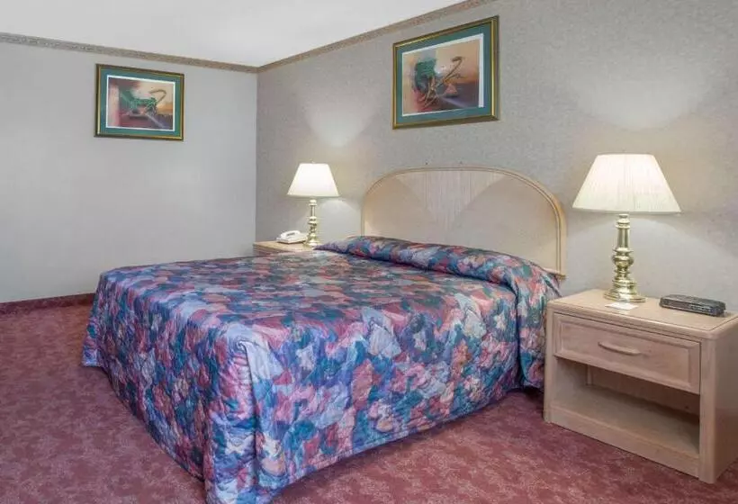 اتاق استاندارد با تخت بزرگ, Empire Inn
