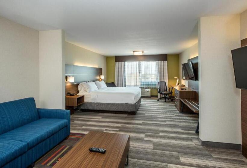 سوئیت با تخت بزرگ, Holiday Inn Express & Suites Medicine Hat, An Ihg