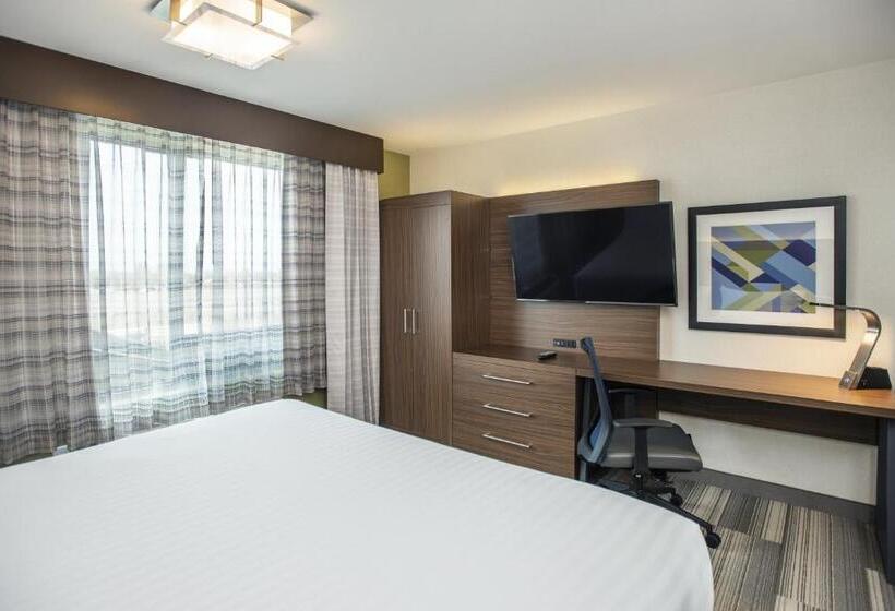סוויטה, Holiday Inn Express & Suites Medicine Hat, An Ihg