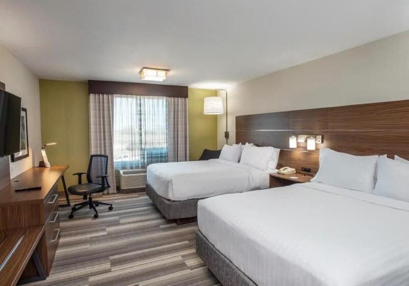 سوییت, Holiday Inn Express & Suites Medicine Hat, An Ihg