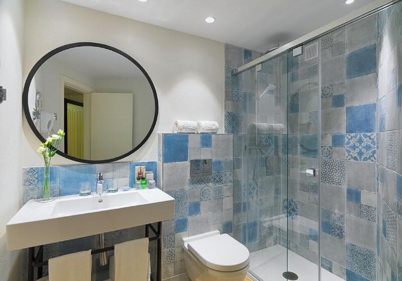 اتاق استاندارد با تخت بزرگ, Holiday Inn Express & Suites Medicine Hat, An Ihg