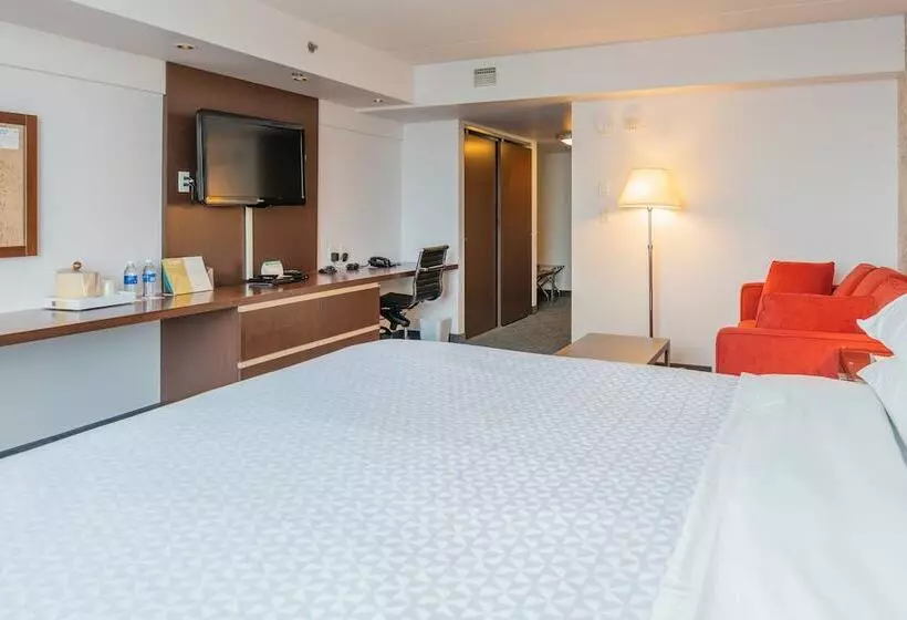 اتاق لوکس, Lakeview Signature, Trademark Collection By Wyndham