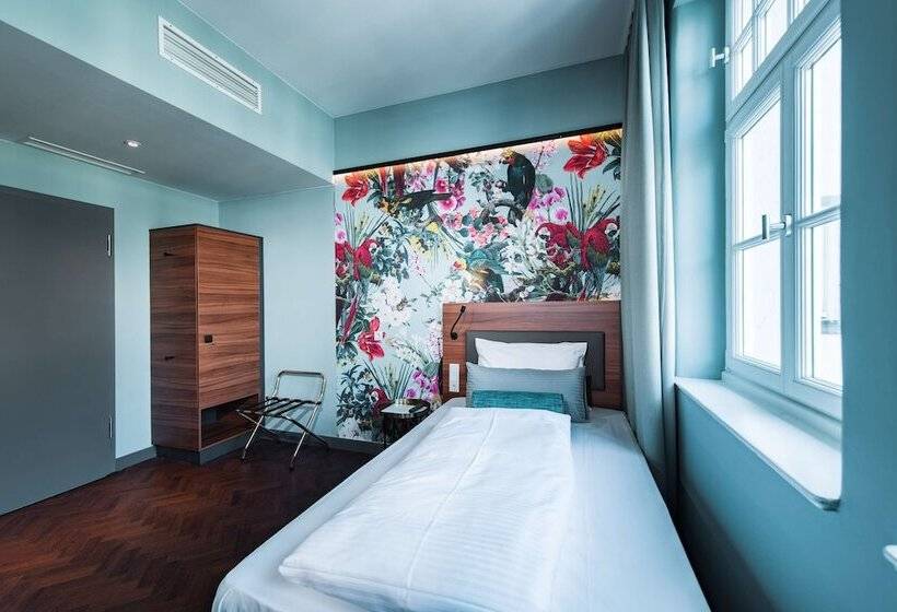 Номер Стандарт, Maison Schiller By Designcity Hotels
