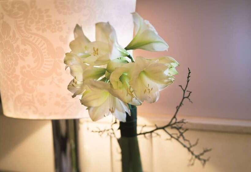 古典房间, Mövenpick Hotel Hamburg