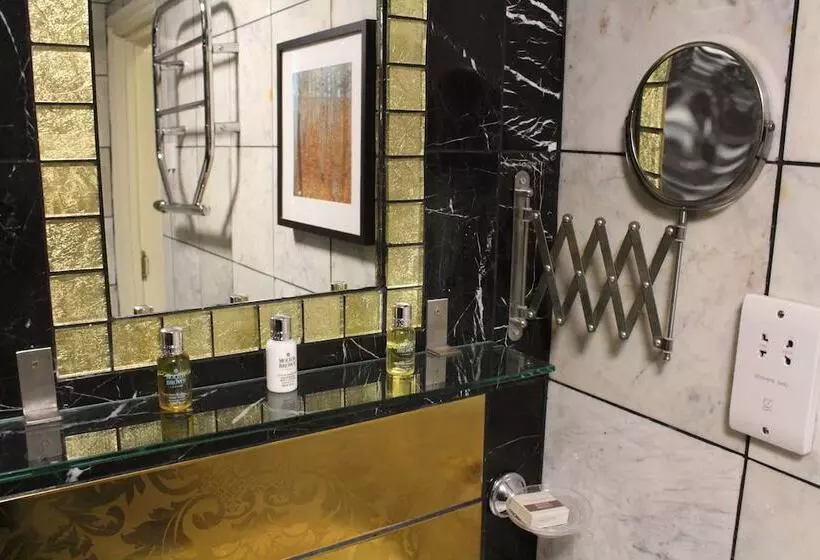 اتاق استاندارد, Opulence Boutique