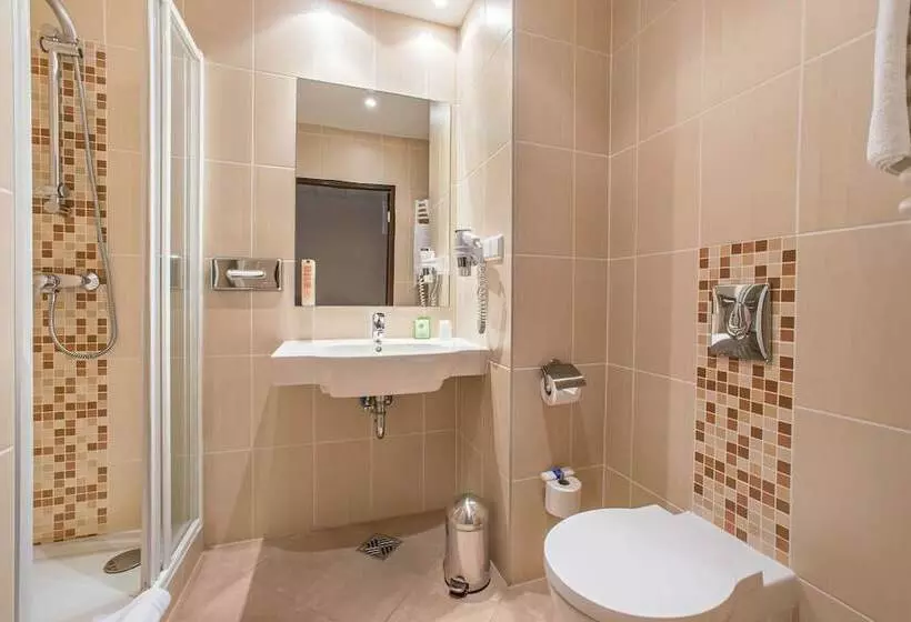 スタンダードシングルルーム, Qubus Hotel Kielce