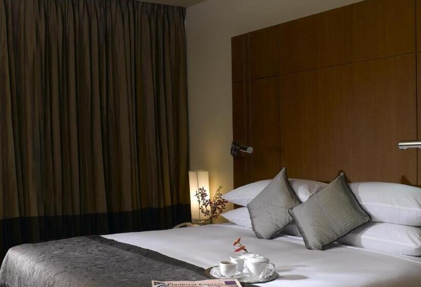 اتاق کلاس بیزنس, Radisson Blu Dhaka Water Garden