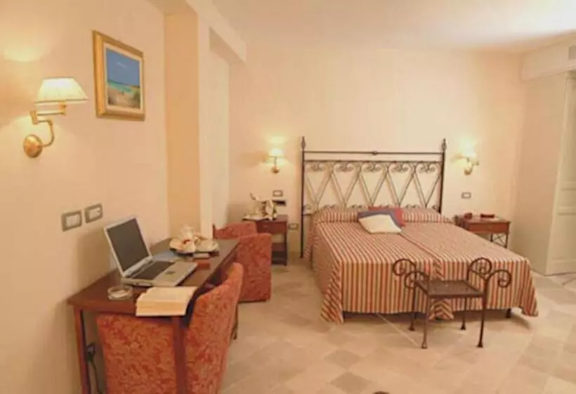 スタンダードトリプルルーム, Relais Sant Eligio