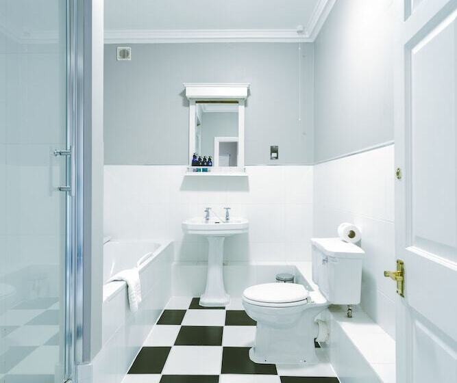 클래식 룸, Stanton Manor