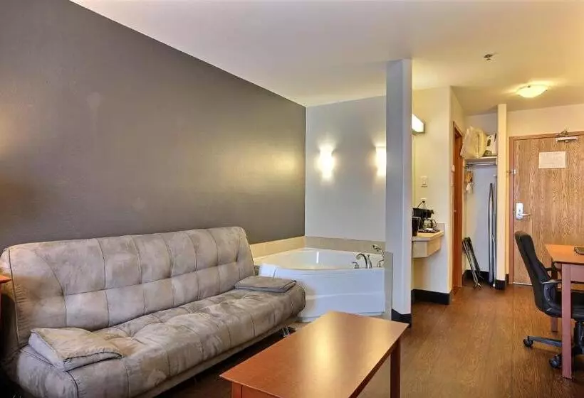 Sviitti King-vuode, Super 8 By Wyndham Troisrivieres