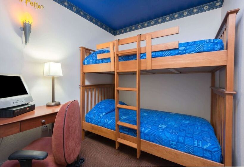 جناح, Super 8 By Wyndham Troisrivieres