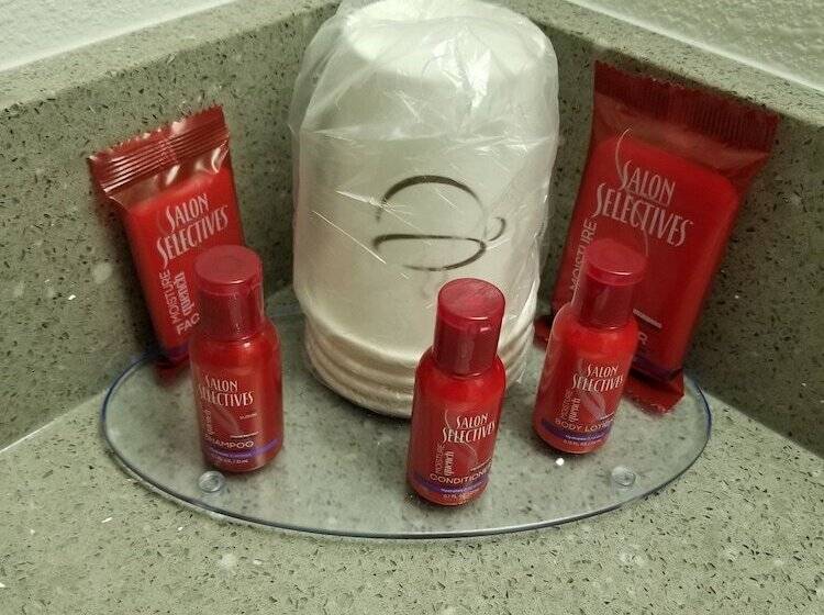 غرفة قياسية سرير مزدوج, Surestay Plus Hotel By Best Western Lethbridge