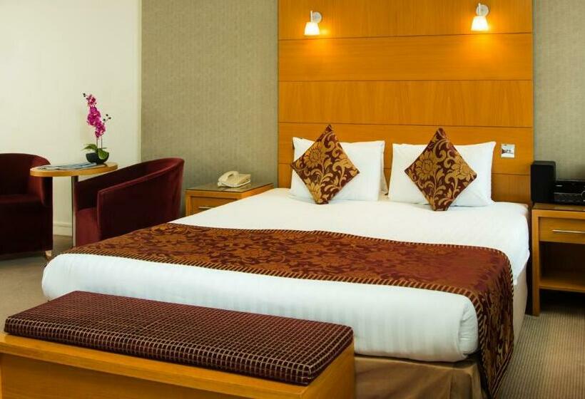 Camera Executive, The Park City Grand Plaza Kensington